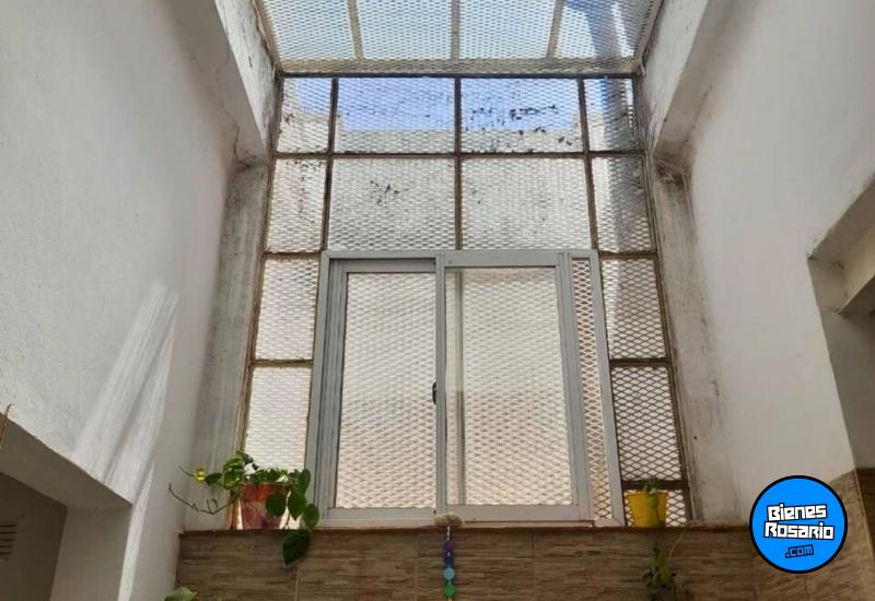 Departamentos de pasillo - Rosario - Venta