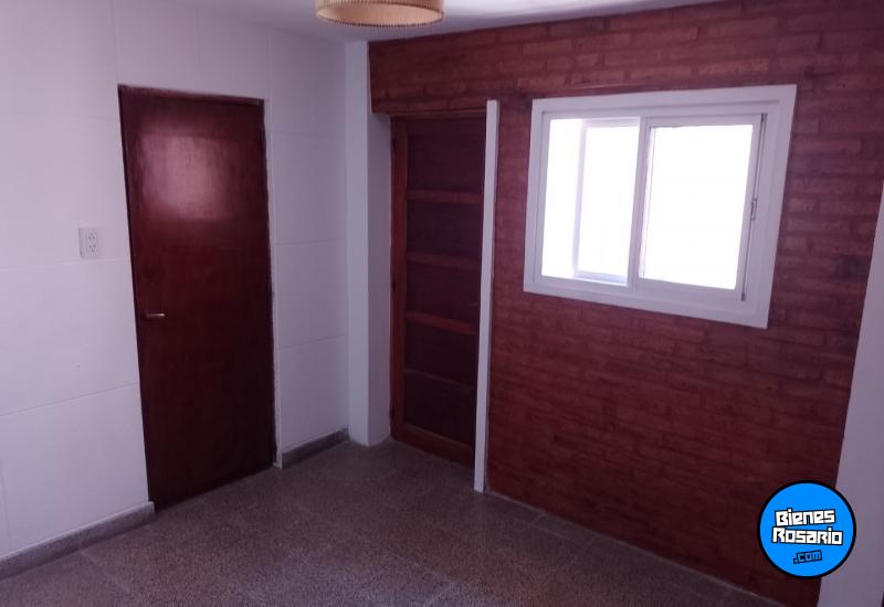 Departamentos de pasillo - Capitan Bermudez - Venta