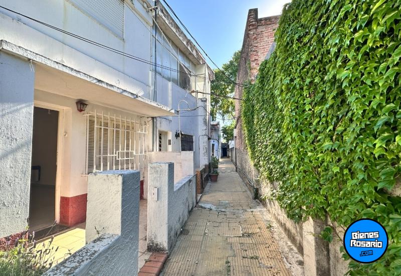 Departamentos de pasillo - Rosario - Venta