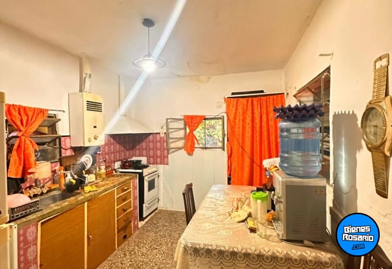 Casas - Funes - Venta