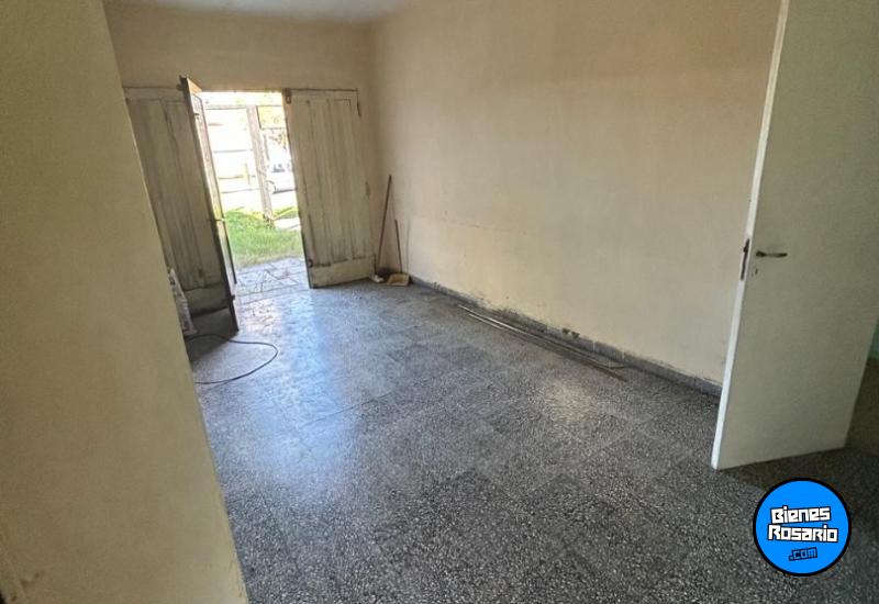 Galpones / Dep贸sitos - Rosario -  Alquiler