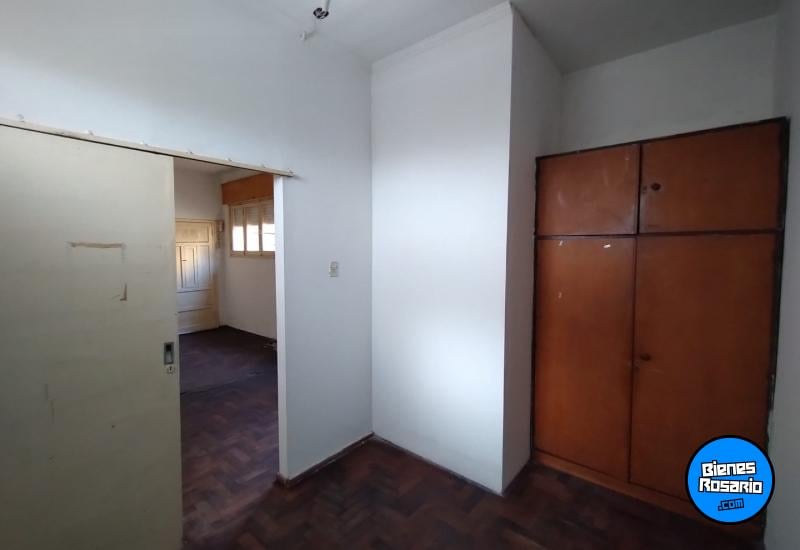 Departamentos de pasillo - Rosario - Venta