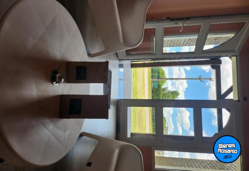 Casas - Funes - Venta