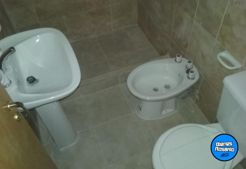 Departamentos de pasillo - Rosario -  Alquiler