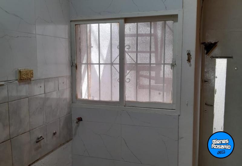 Casas - Rosario -  Alquiler