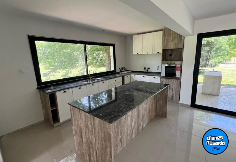 Casas - Ibarlucea - Venta