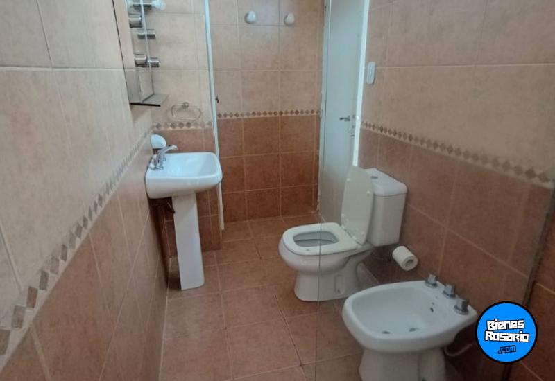 Casas - Rosario -  Alquiler