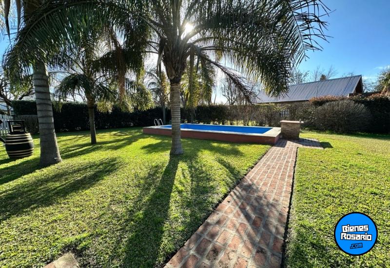 Casas - Funes - Venta