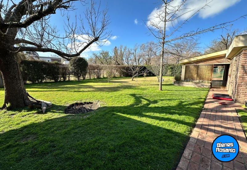 Casas - Funes - Venta