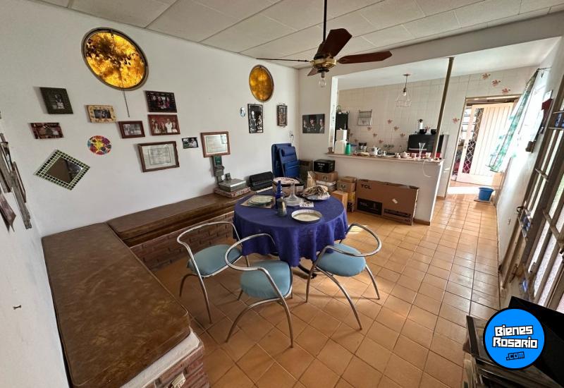 Casas - Funes - Venta