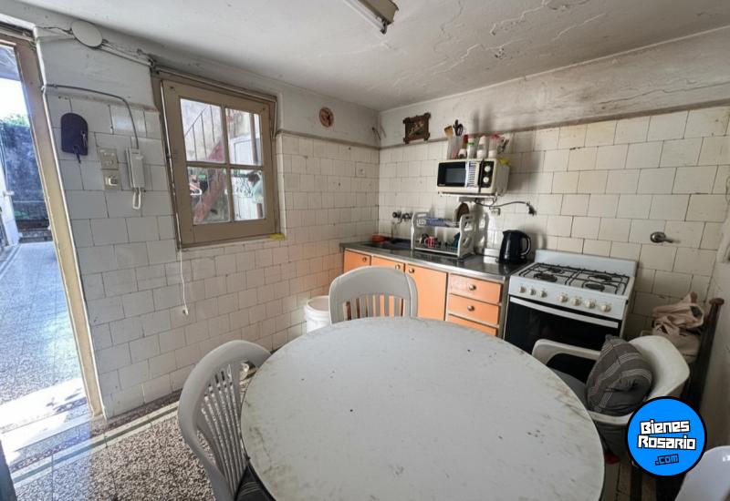 Departamentos de pasillo - Rosario - Venta