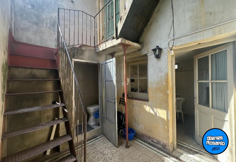 Departamentos de pasillo - Rosario - Venta