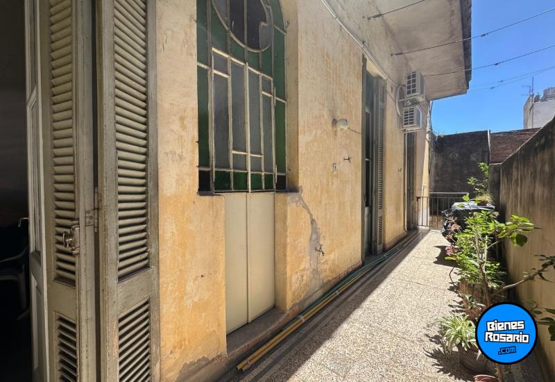 Departamentos de pasillo - Rosario - Venta