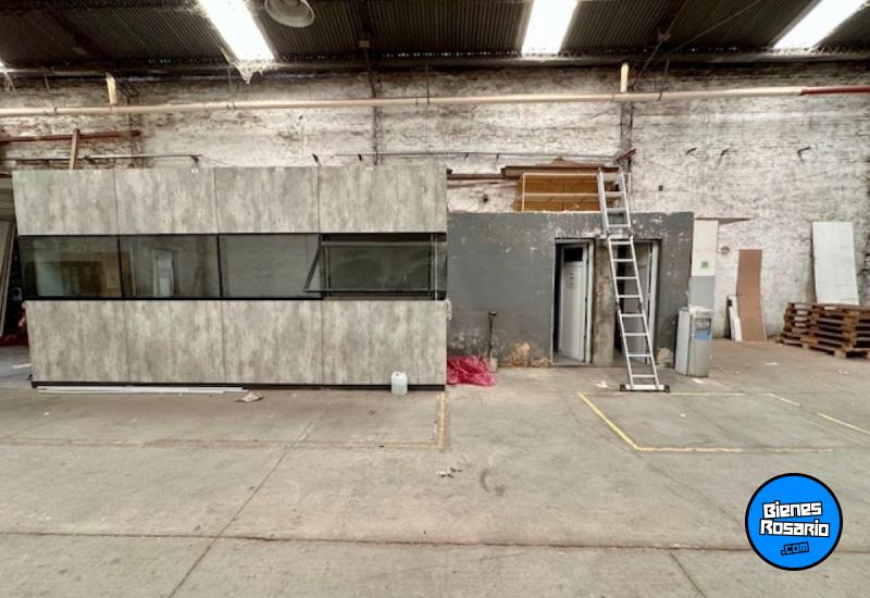 Galpones / Depósitos - Rosario - Venta