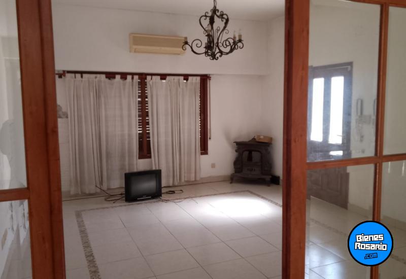 Casas - Rosario -  Alquiler