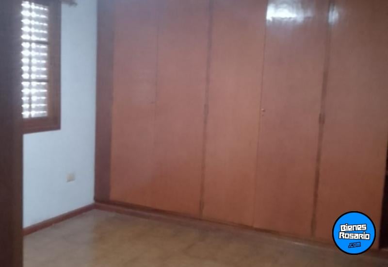 Casas - Rosario -  Alquiler