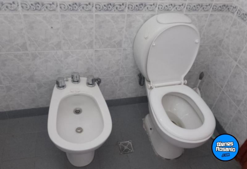 Casas - Rosario -  Alquiler