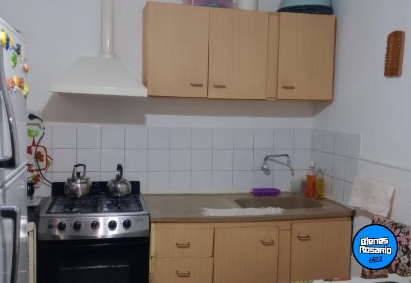 Departamentos de pasillo - Rosario - Venta