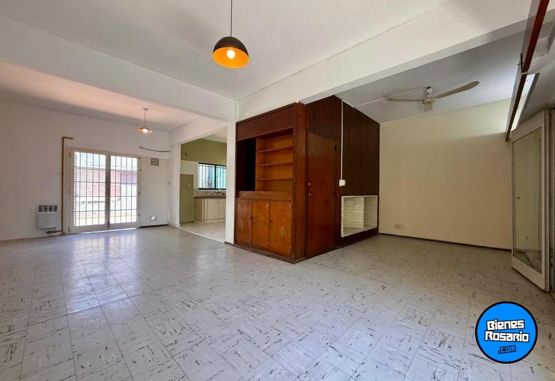 Casas - Rosario -  Alquiler