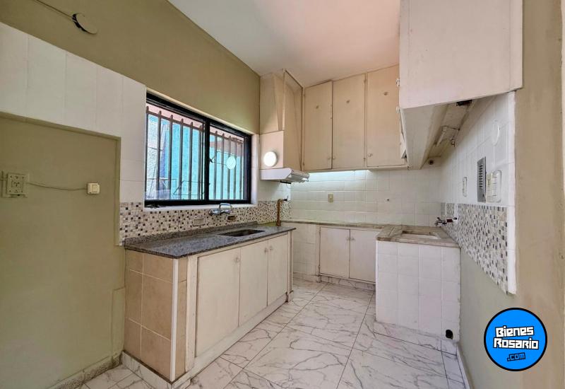 Casas - Rosario -  Alquiler