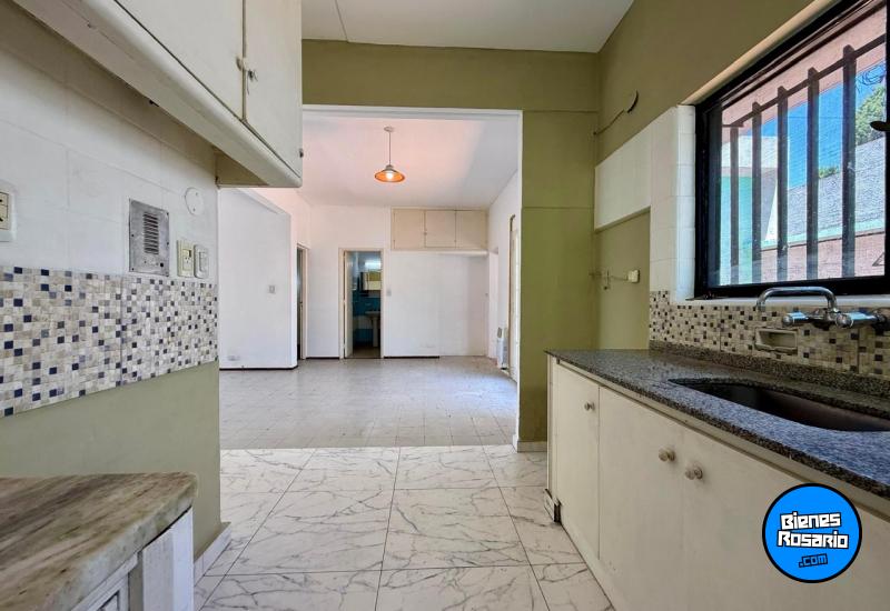 Casas - Rosario -  Alquiler