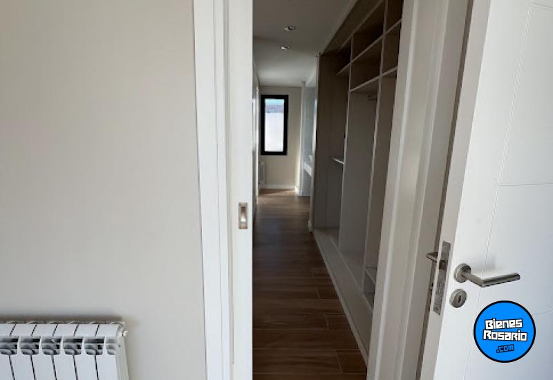 Casas - Funes - Venta