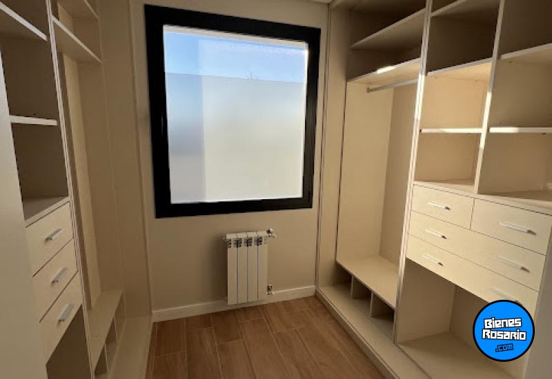 Casas - Funes - Venta