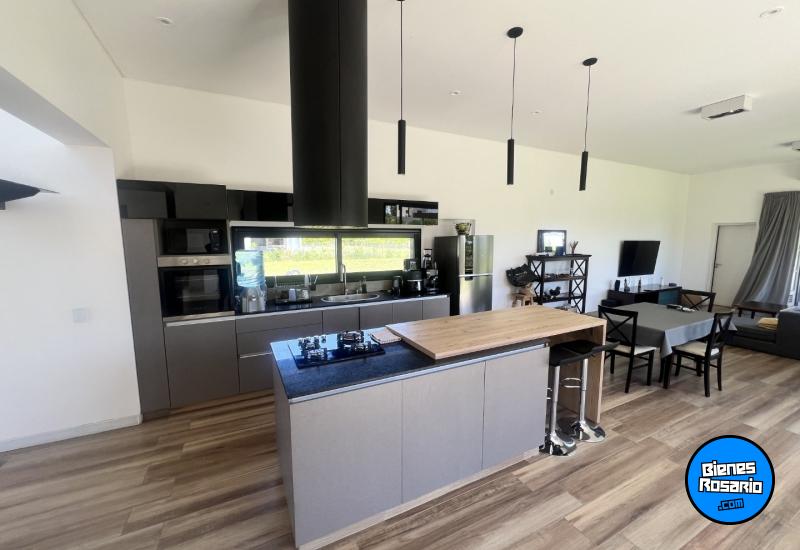 Casas - Roldan -  Alquiler