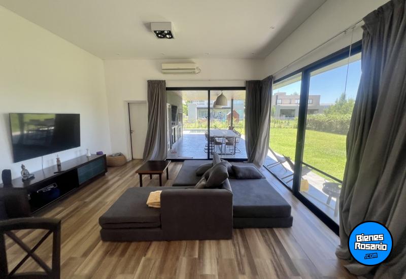 Casas - Roldan -  Alquiler