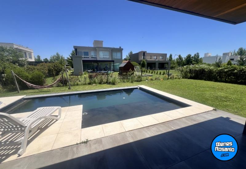 Casas - Roldan -  Alquiler