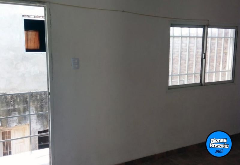 Departamentos de pasillo - Rosario - Venta
