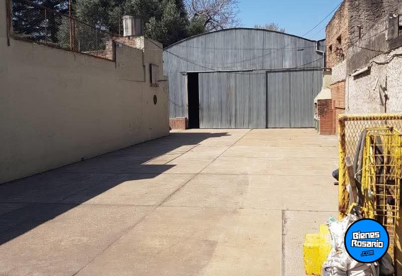 Galpones / Depósitos - Rosario - Venta