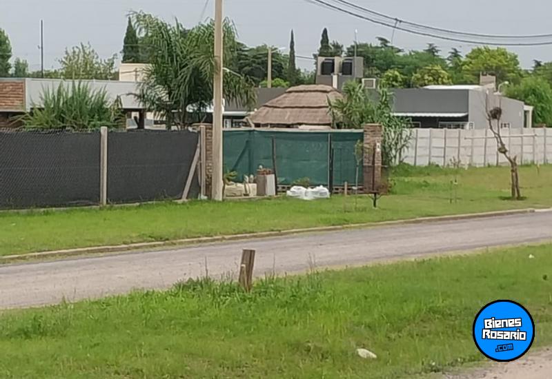 Terrenos - Pueblo Esther - Venta