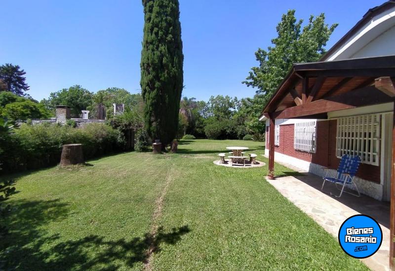 Casas - Funes - Venta