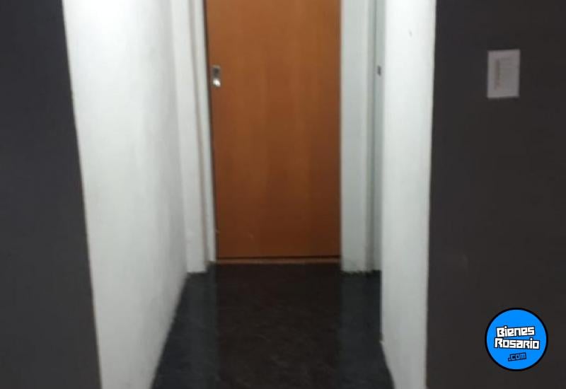 Departamentos de pasillo - Rosario - Venta