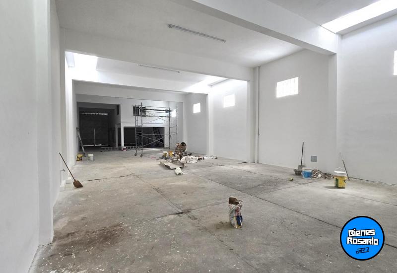 Galpones / Dep贸sitos - Rosario - Venta