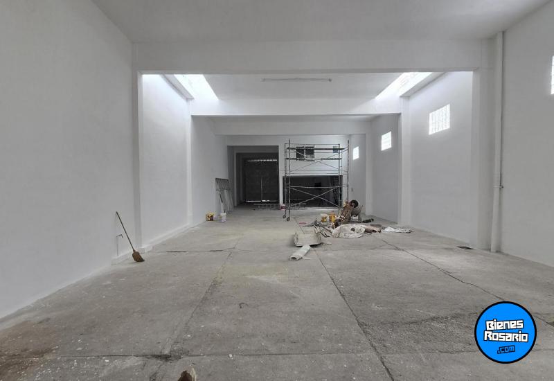 Galpones / Dep贸sitos - Rosario - Venta