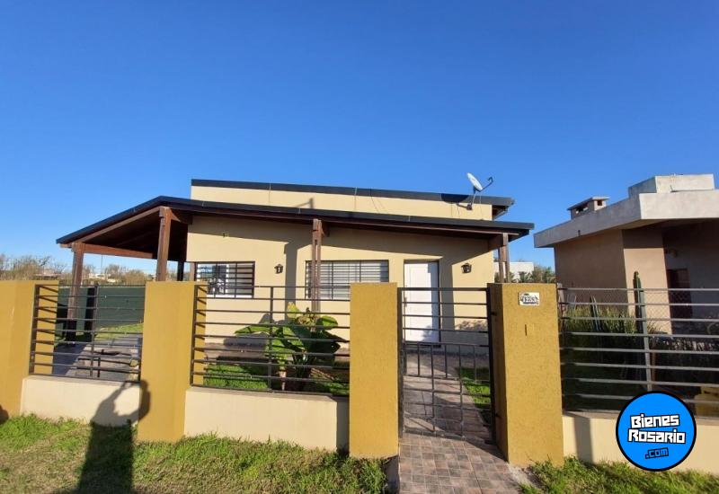 Casas - Funes - Venta