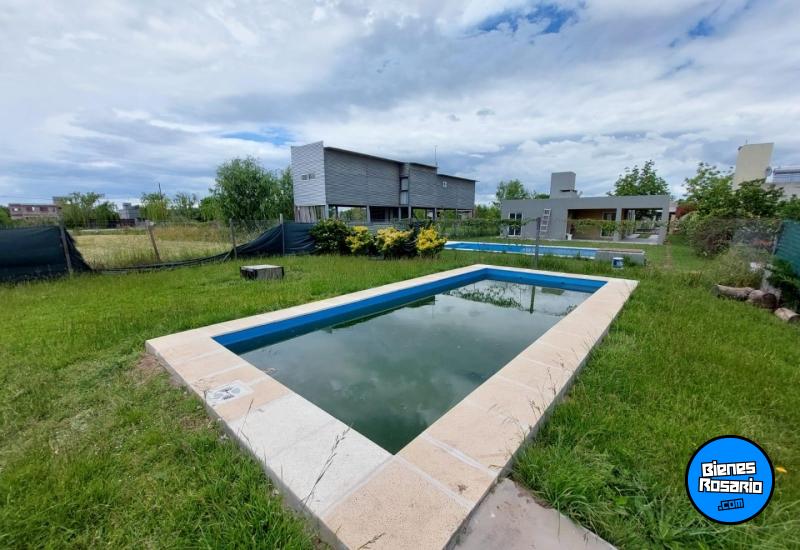 Casas - Funes - Venta