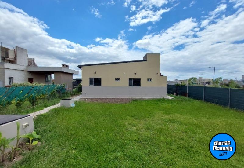 Casas - Funes - Venta