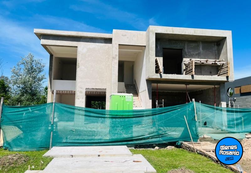 Casas - Ibarlucea - Venta