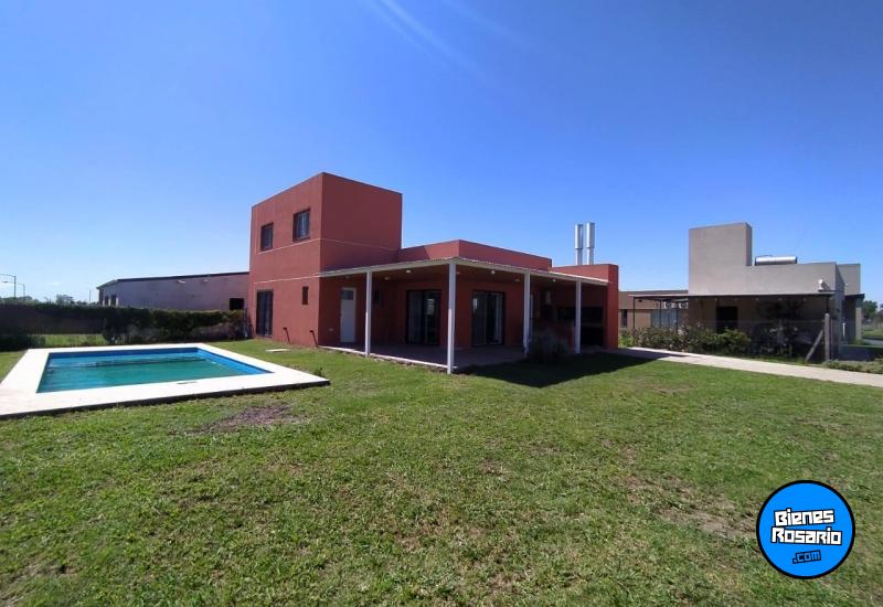 Casas - Funes - Venta