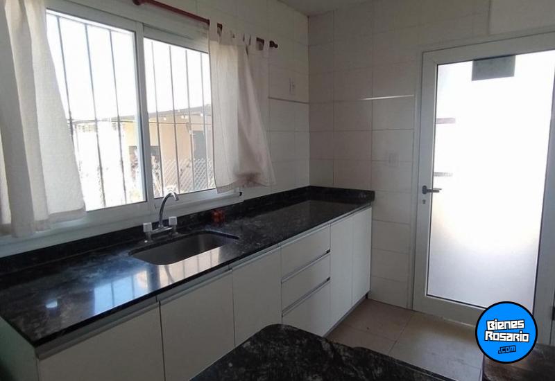 Casas - Funes - Venta