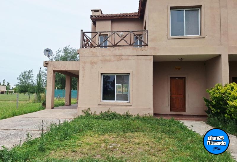 Casas - Rosario -  Alquiler