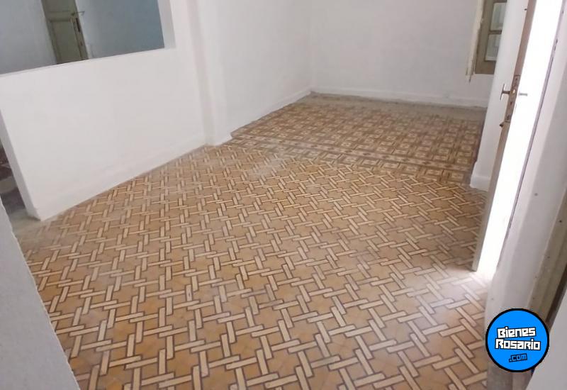 Casas - Alvear -  Alquiler