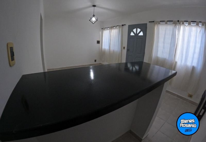 Casas - Funes - Venta