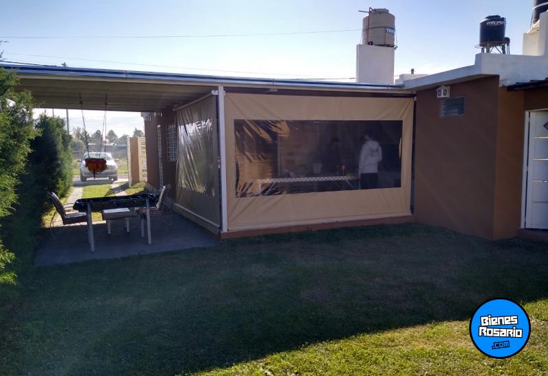 Casas - Rosario -  Alquiler