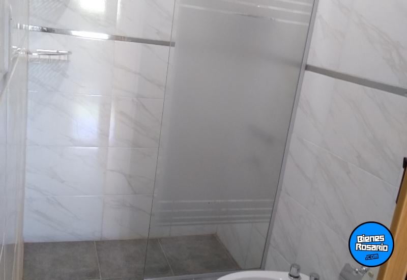 Casas - Rosario -  Alquiler