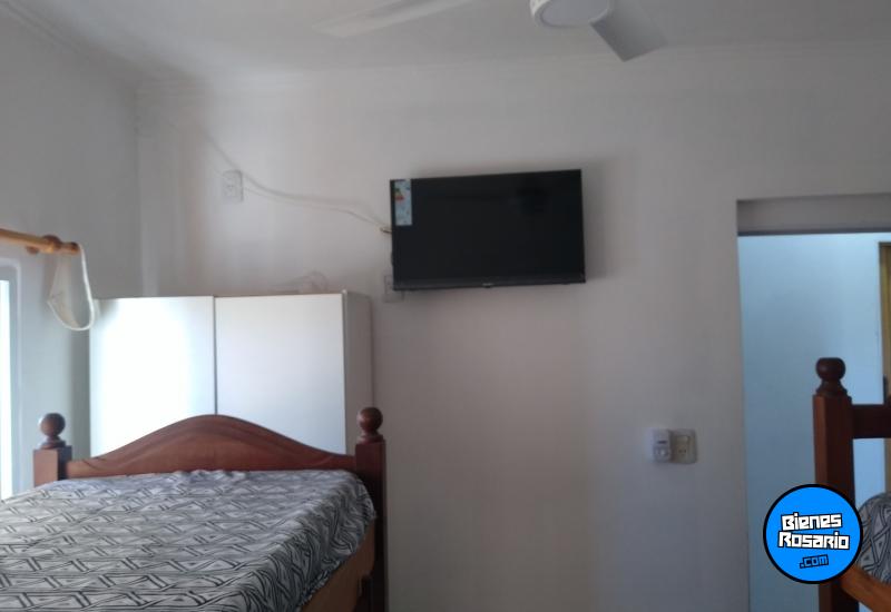 Casas - Rosario -  Alquiler