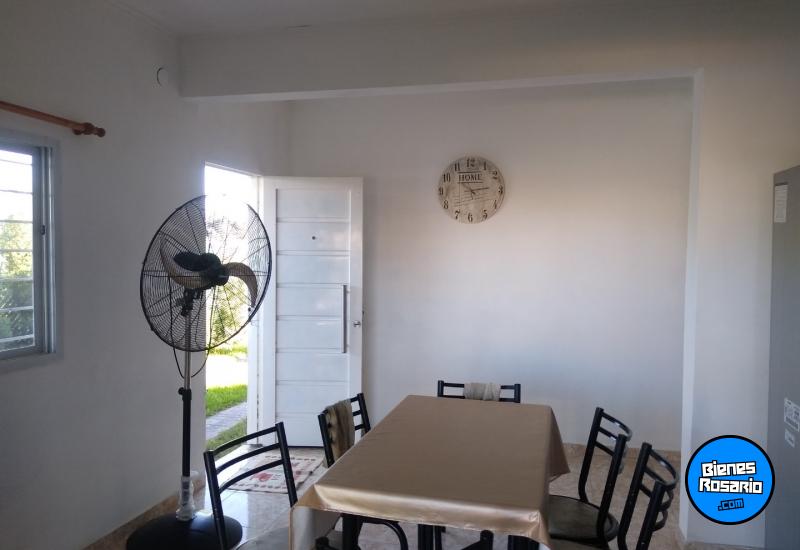 Casas - Rosario -  Alquiler